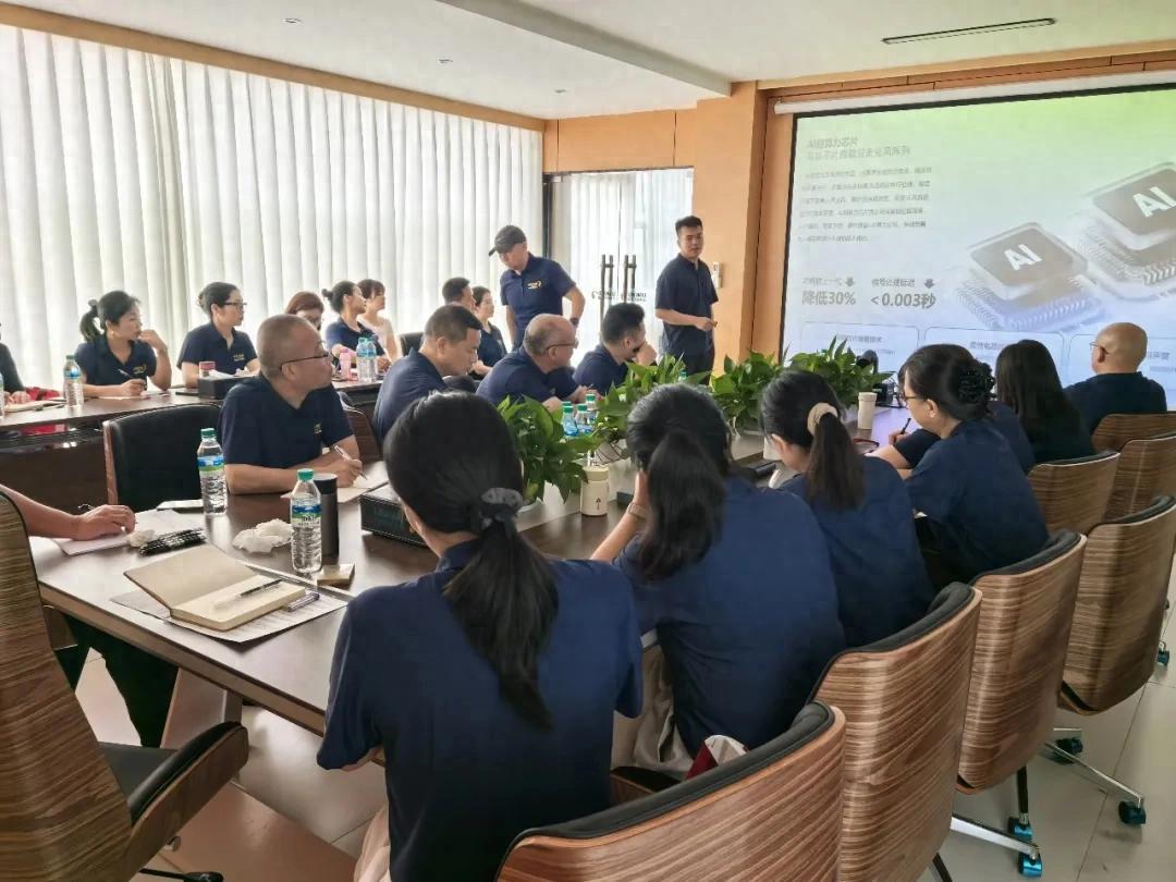 凝心聚力再出发 | 听觉有道助听器连锁2026年中运营会议圆满召开